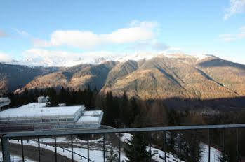 Sole Alto Apartment *